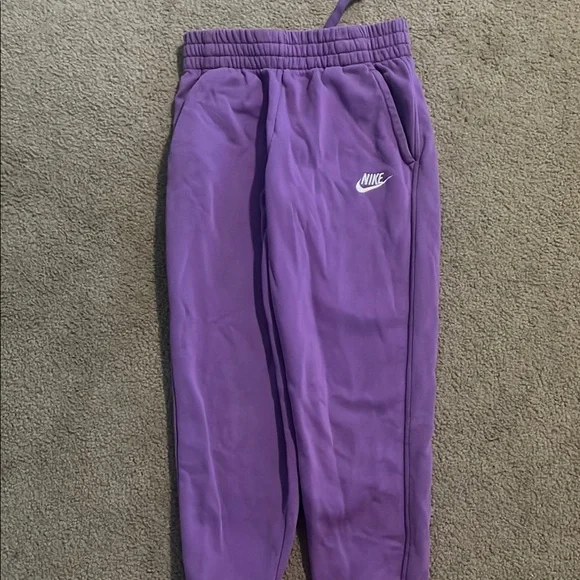 Nike Kids Vibrant Purple Sweatpants - Picture 1 of 3